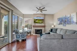 Phoenix Desert Ridge Retreat - Image 2
