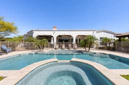 Scottsdale Cholla Mansion - Image 4
