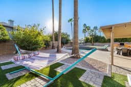 Scottsdale Paradise Palms - Image 5
