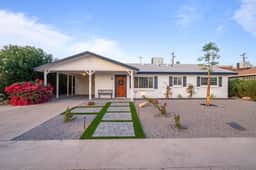 Scottsdale Old Town Zen Den - AVR - Image 5