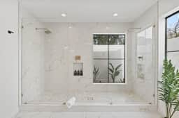 Phoenix Lola Vista - Image 3