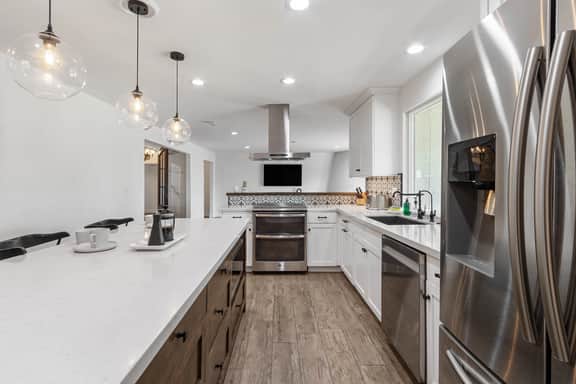 Scottsdale Adobe Modern - Image 3
