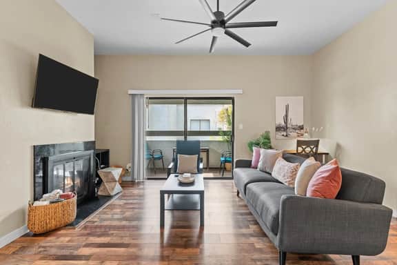 Scottsdale Marble Condo 204 - ABVR - Image 2