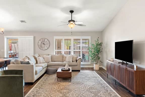 Scottsdale Surprise House - AVR - Image 2
