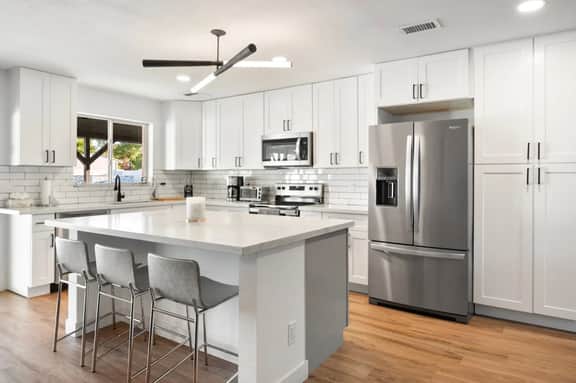 Scottsdale Andora - AVR - Image 3