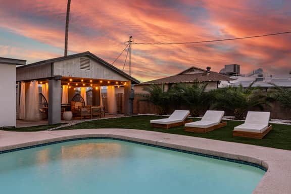 Scottsdale Old Town Palm Oasis - Image 5