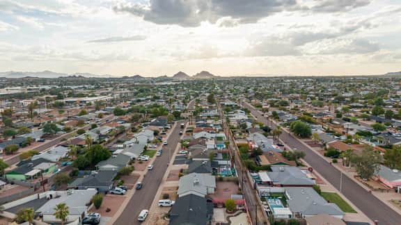 Scottsdale Palm Retreat - Image 5