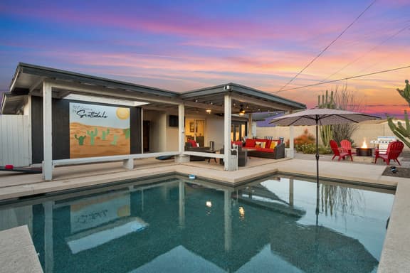 Scottsdale Old Town Getaway - Image 1