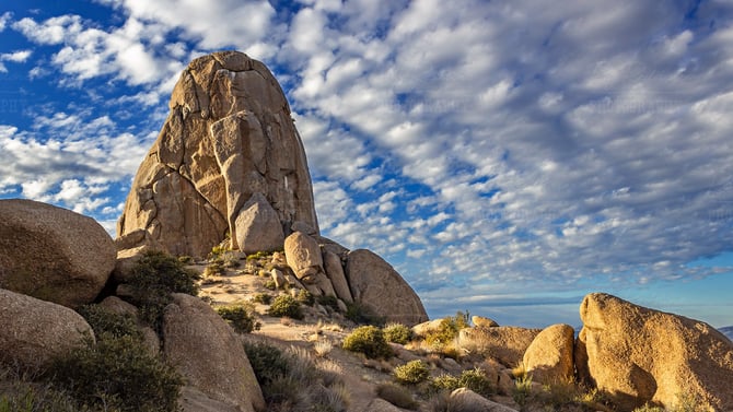 Hike Tom’s Thumb Trailhead for an Unforgettable Outdoor Adventure
